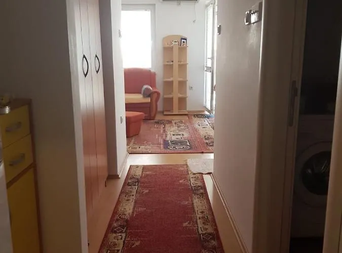 Kragic شقة سوكو بانيا